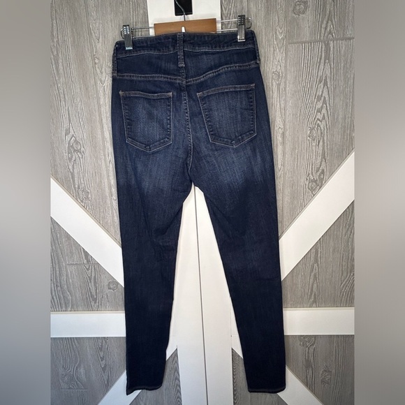 B6.9 Universal Thread High Rise Skinny Jeans 4 - Picture 2 of 3